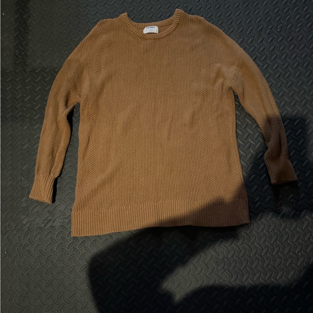 Old Navy Women's Tan Crewneck Sweater